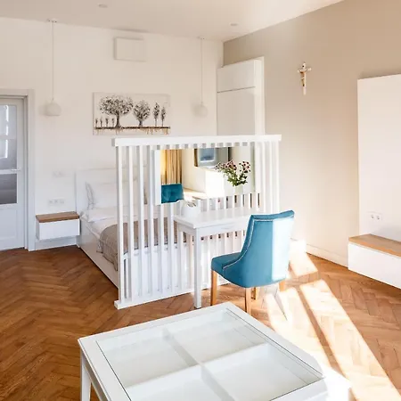לבוב Palace View Apartments - 24 Kopernyka Str. מראה חיצוני תמונה