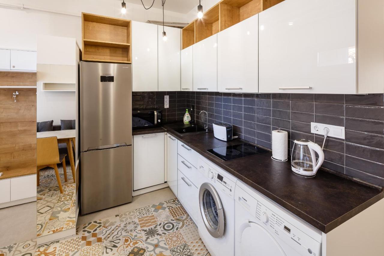 Palace View - 24 Kopernyka Str. Apartment Lviv
